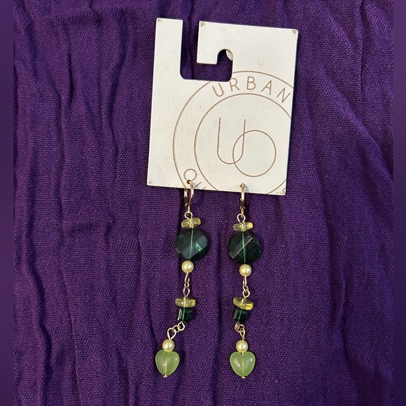 Green Gem and Gold Tone Earrings - Picture 3 of 3